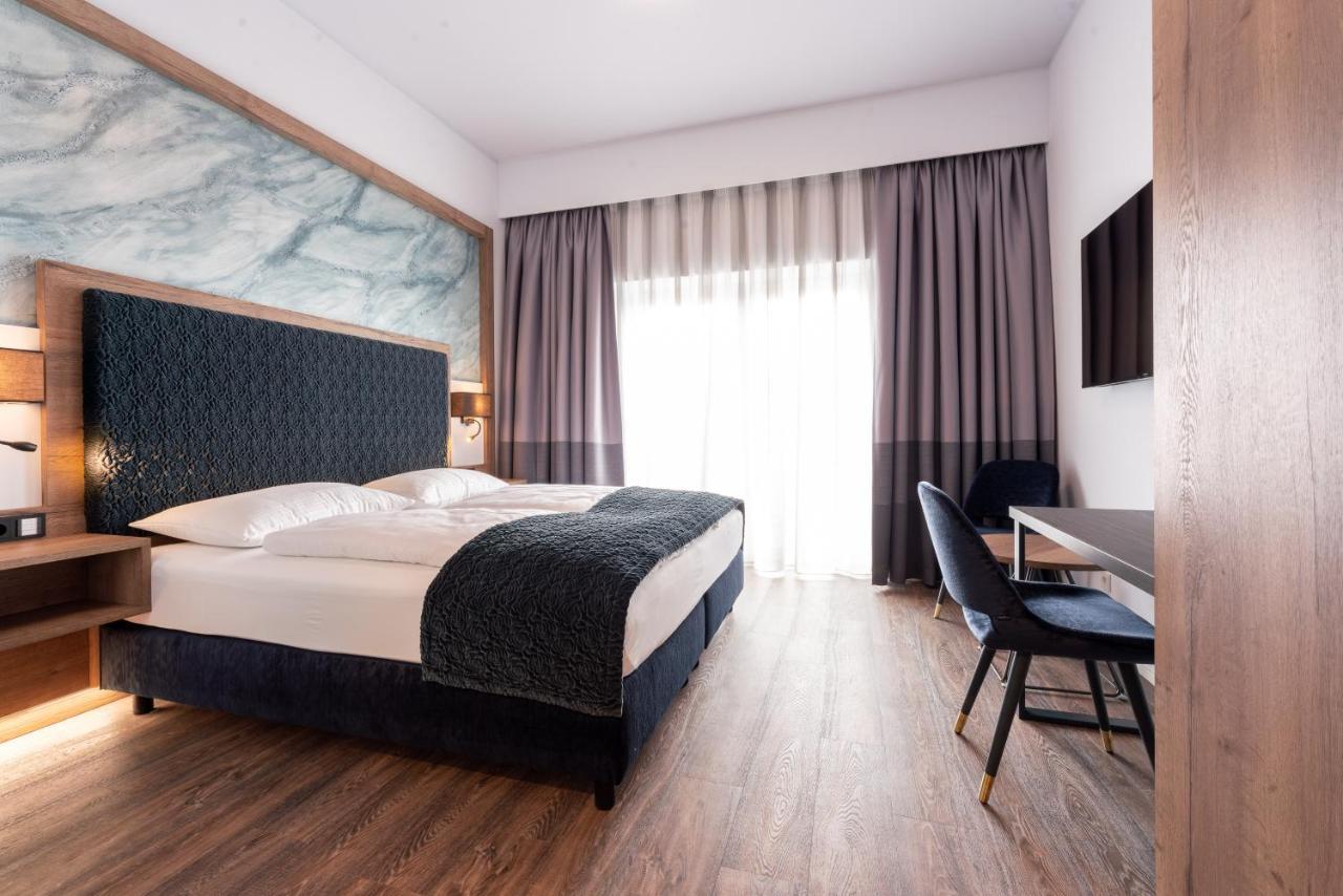 Hotel Traunfall Viecht Buitenkant foto