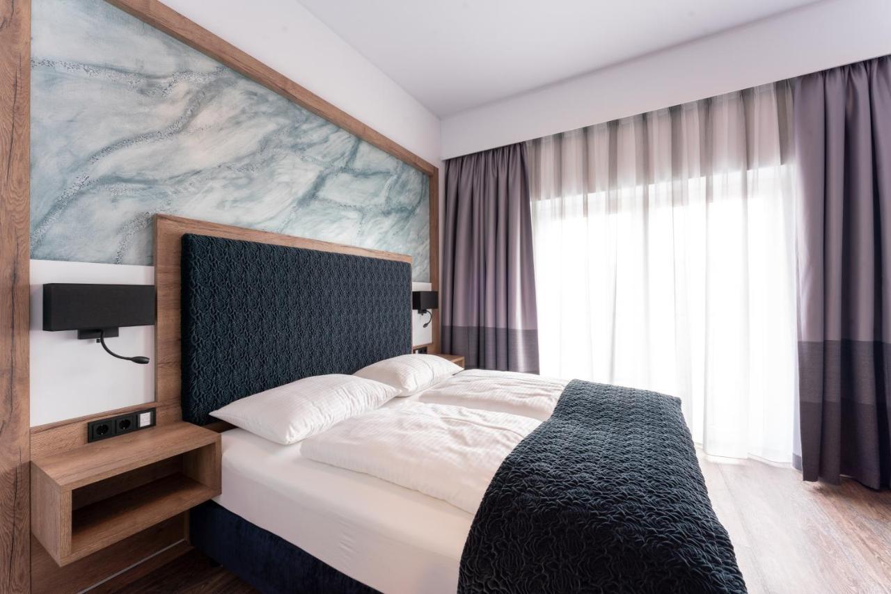 Hotel Traunfall Viecht Buitenkant foto